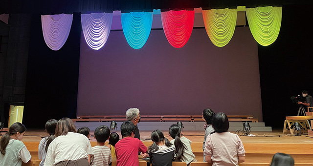 スターピアくだまつ　バックステージツアー「ぶたいのおしごと」